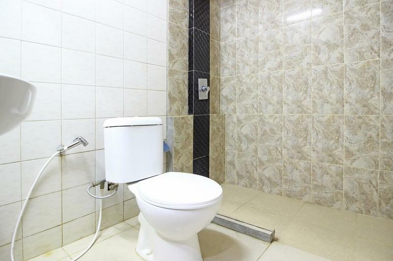 Готель Reddoorz Near Malioboro Tugu Station Jogja Джок'якарта Екстер'єр фото
